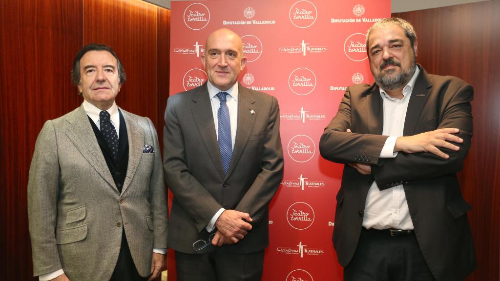 Enrique Cornejo, Jesús Julio Carnero y Carlos Aganzo en el IV Premio Internacional de Poesía José Zorrilla