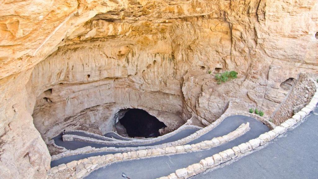 Entrada a las cavernas de Carlsbad.