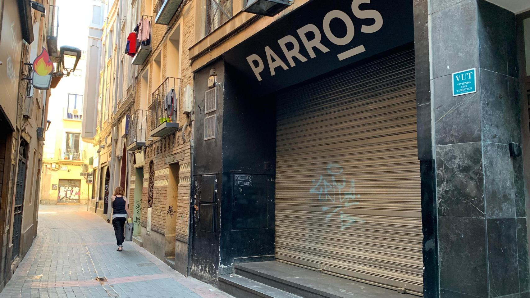 Fachada de la discoteca Parros, en Zaragoza.