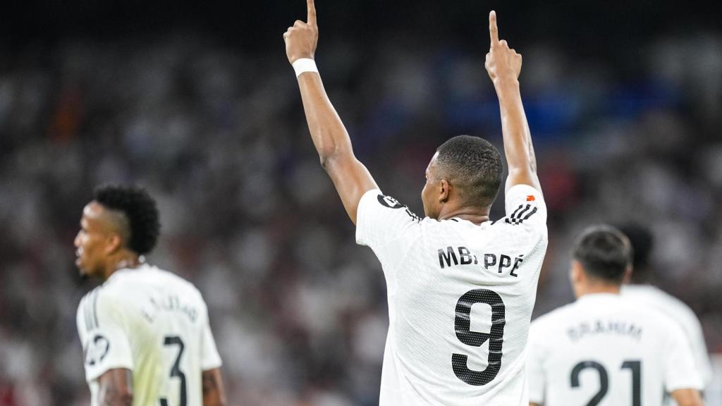 Mbappé celebra un gol con el Real Madrid