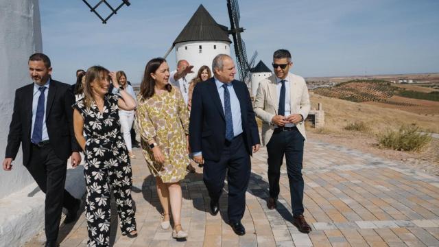 El ministro de Industria y Turismo, Jordi Hereu, este jueves en la localidad manchega de Alcázar de San Juan.