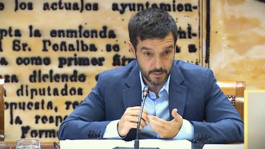 Pablo Bustinduy, ministro de Derechos Sociales, durante su comparecencia de este jueves, en el Senado.