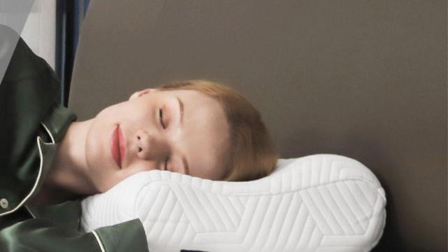 Así es la almohada cervical con la que vas a mejorar tu descanso por menos de 30€ en Amazon