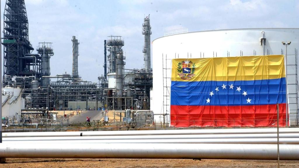 Instalaciones de PDVSA, la petrolera estatal venezolana.