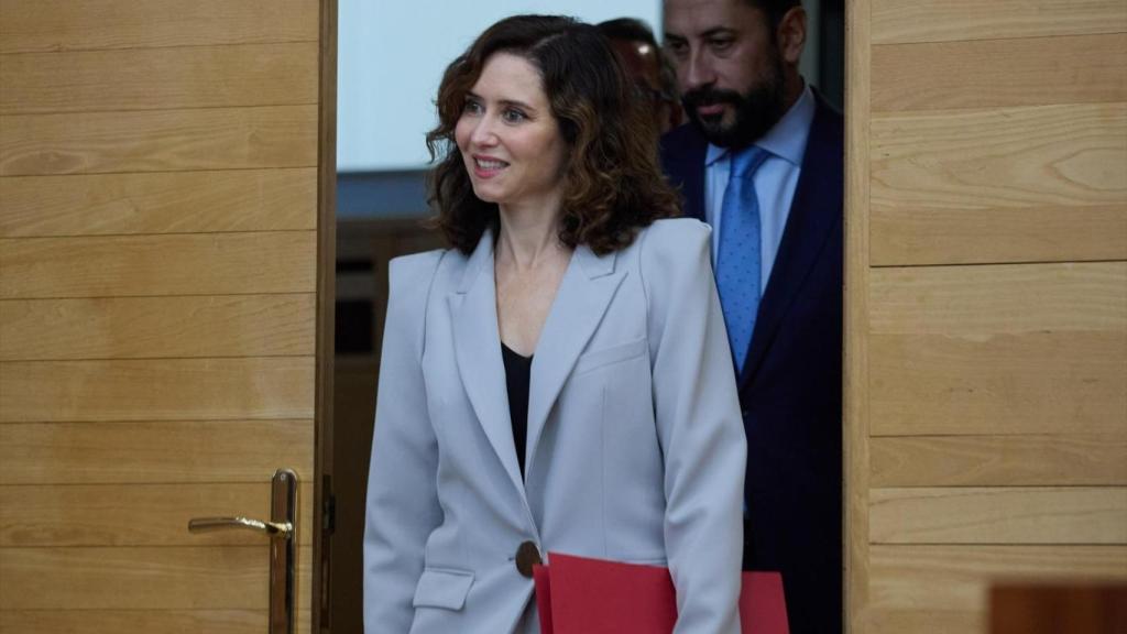 Isabel Díaz Ayuso llegando este jueves al Debate del Estado de la Región.