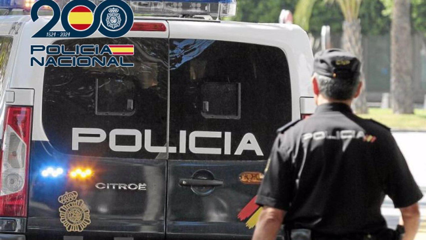 Un furgón de la Policía Nacional.