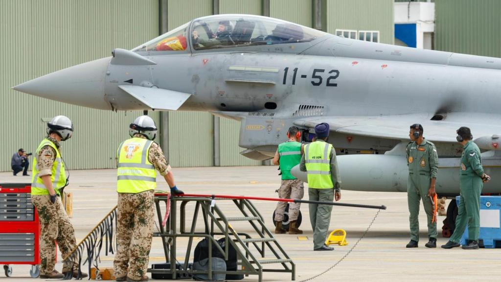 Uno de los 'eurofighters' españoles que han participado en la vuelta al mundo.