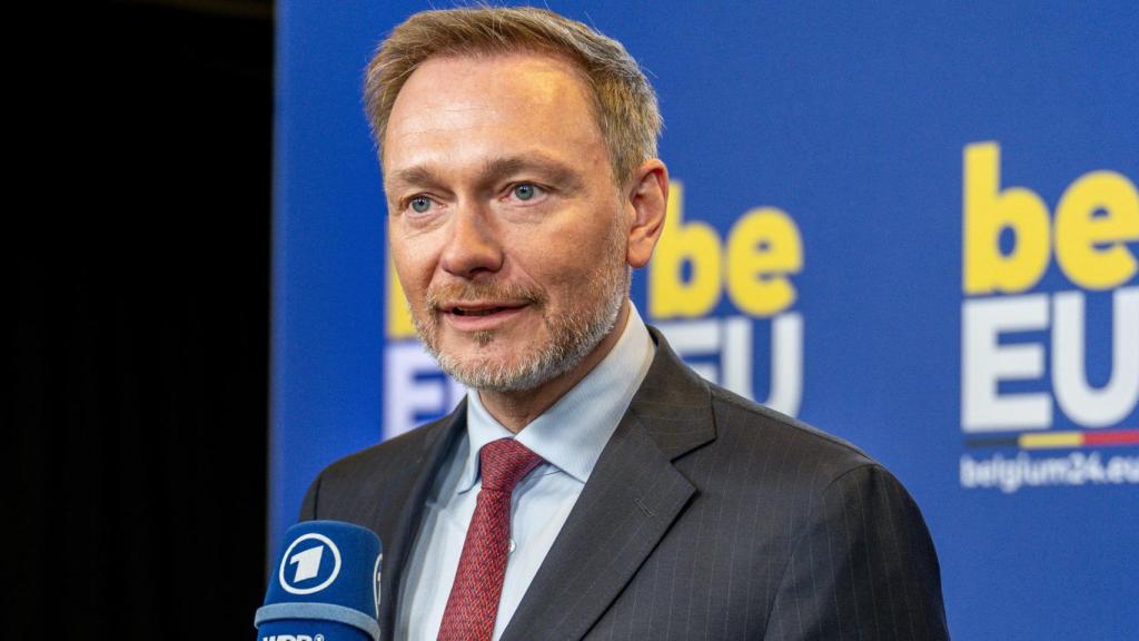 El ministro alemán de Finanzas, Christian Lindner, rechaza frontalmente los eurobonos que pide Draghi