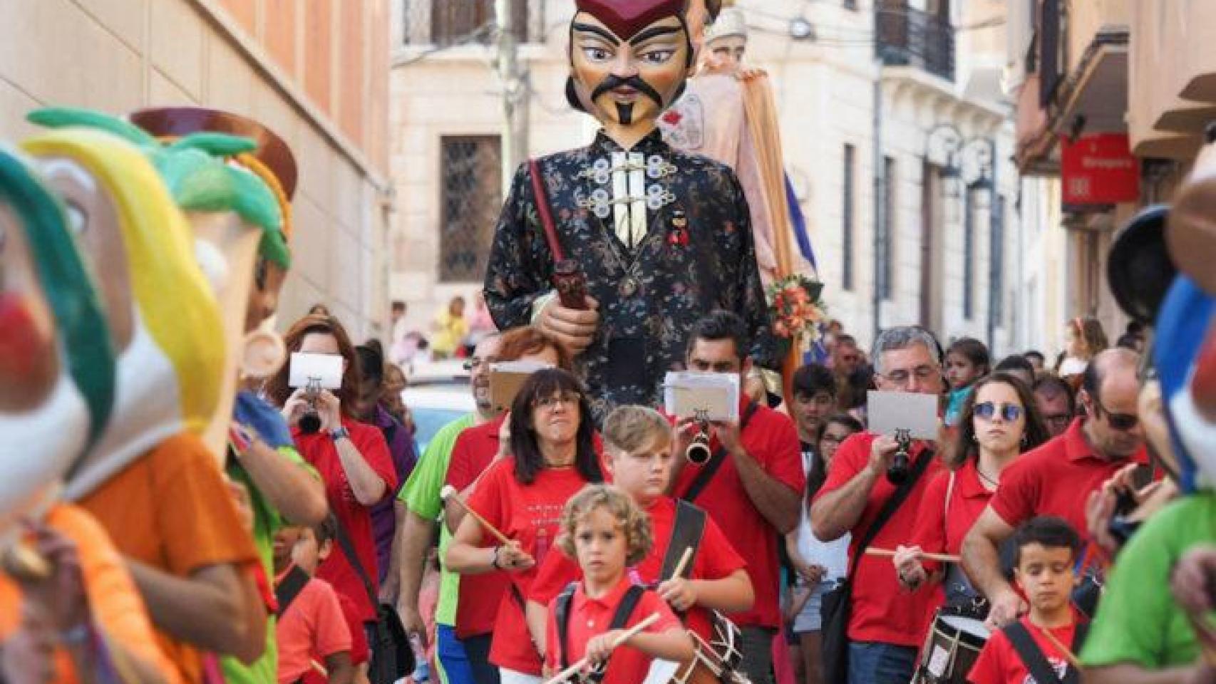 Trobada de Nanos I Gegants' de Monóvar