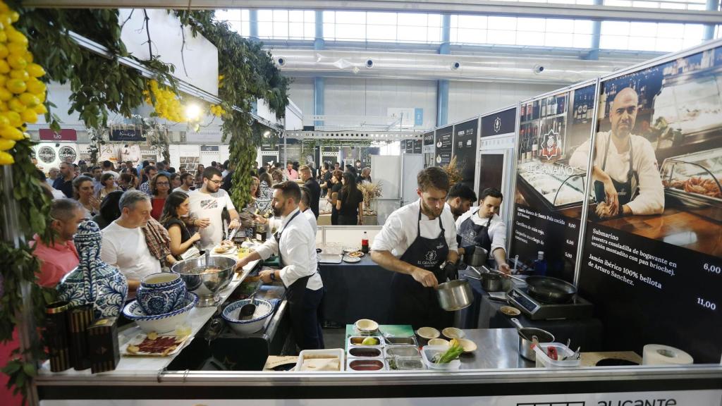 Los chefs del Rincón de las Estrellas y Soles en la pasada edición de Alicante Gastronómica.