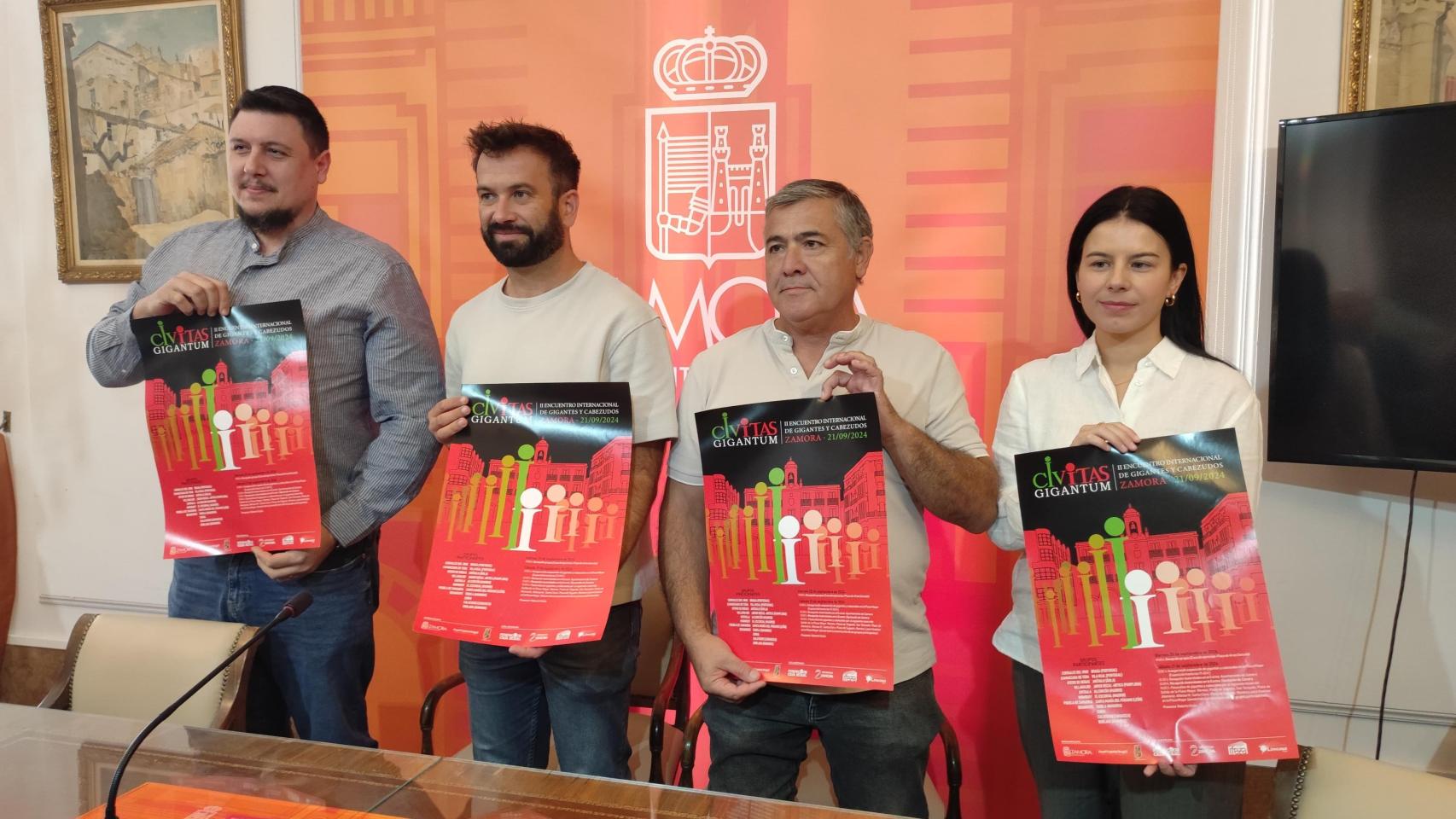 Presentación del segundo Encuentro de Gigantes y Cabezudos