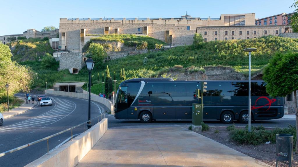 Las dársenas del Granadal será una de las zonas de estacionamiento autorizado para los autobuses de turistas que paguen la tasa.