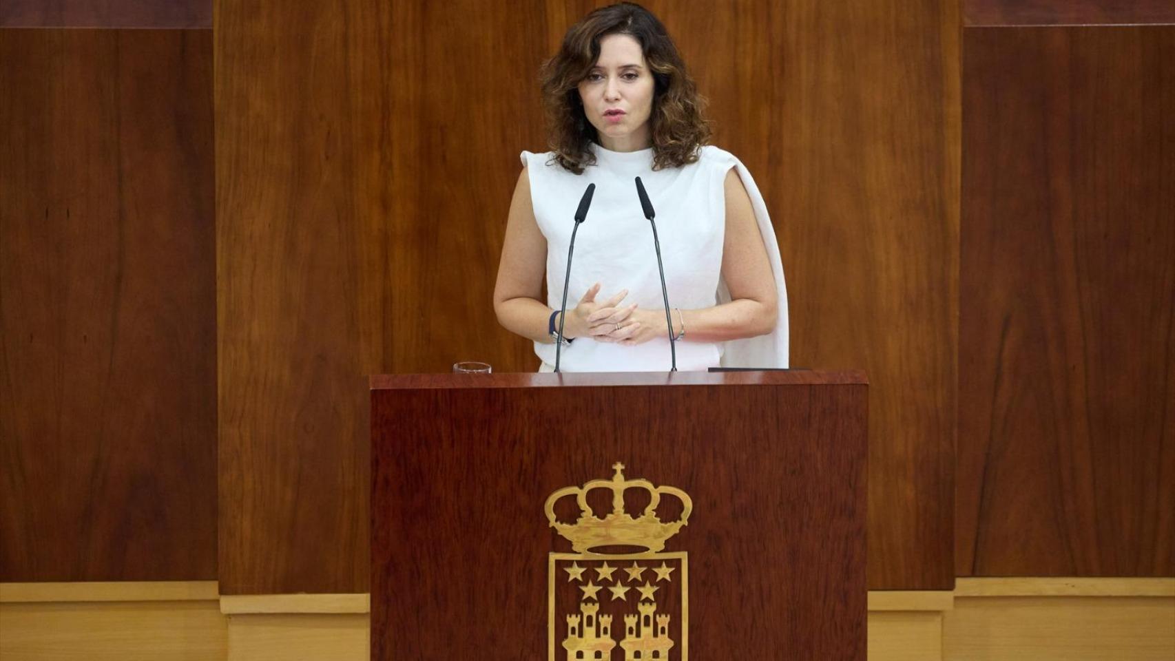 La presidenta de la Comunidad de Madrid, Isabel Díaz Ayuso, interviene durante la segunda sesión del Debate del Estado de la Región, en la Asamblea de Madrid, este viernes.