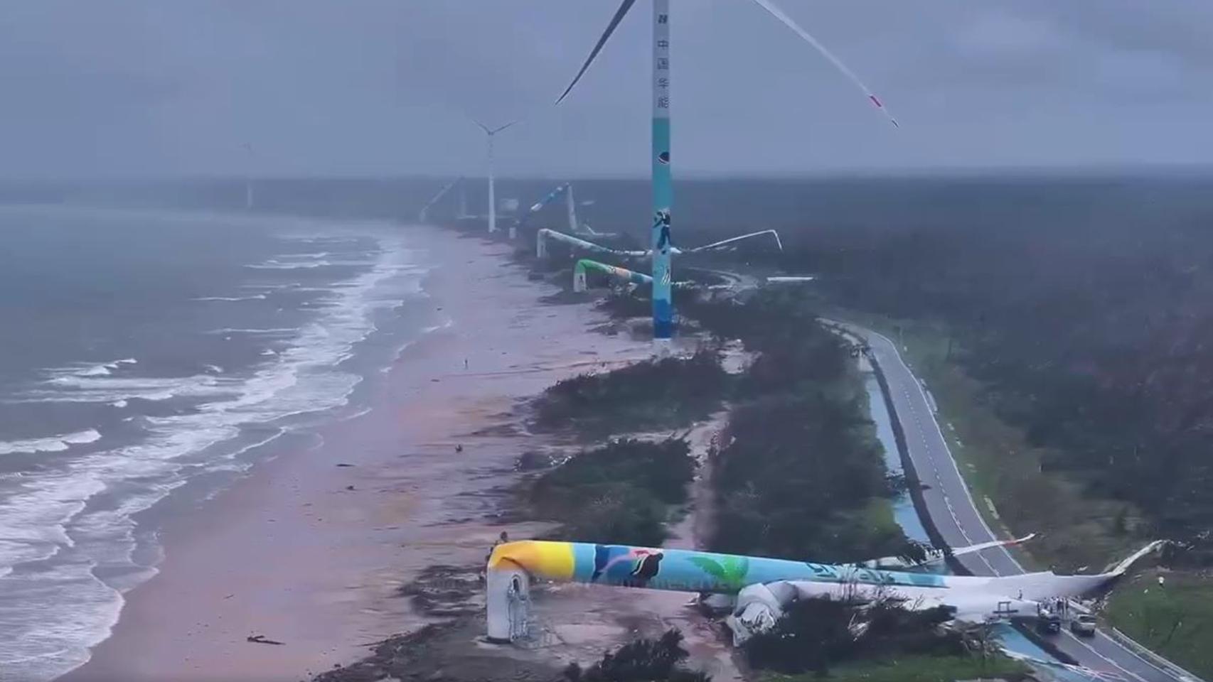 El parque eólico terrestre arrasado por el tifón Yagi.