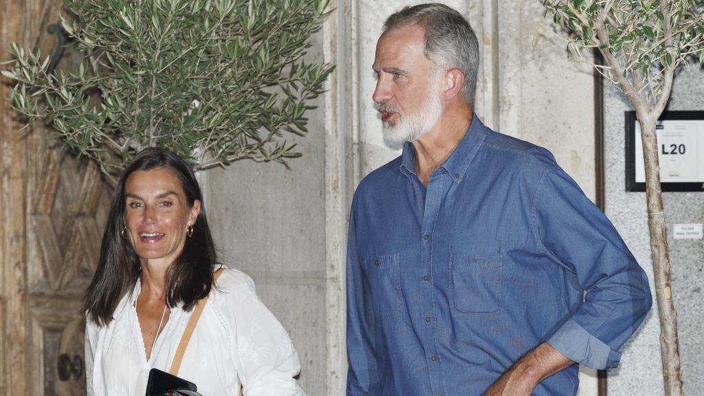 Felipe VI y Letizia en su último plan privado.