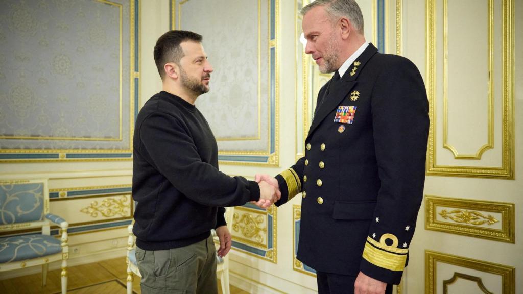 Ukrainian President Zelensky meets with NATO Military Committee Chairman Admiral Bauer in kyiv. File image.