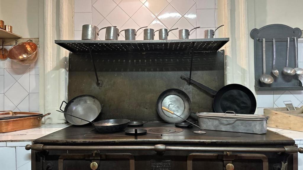 La cocina del siglo XIX que conserva el Palacio de Monterrey.