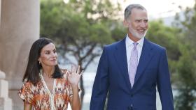 Felipe VI y Letizia durante una recepeción en Mallorca.