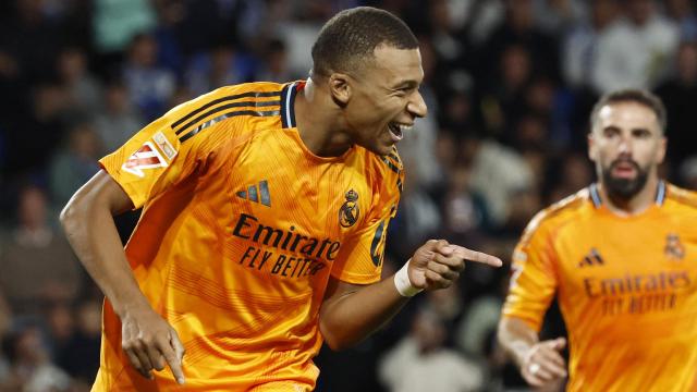 Mbappé celebra su gol contra la Real Sociedad.