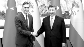 El presidente del Gobierno, Pedro Sánchez, se reúne con el presidente de China, Xi Jinping, en Pekín.