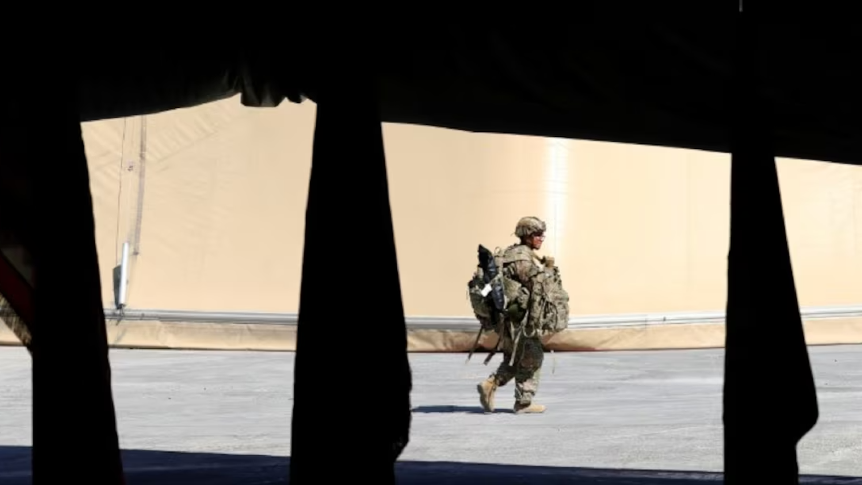 Un soldado estadounidense en Bagdad, Irak.