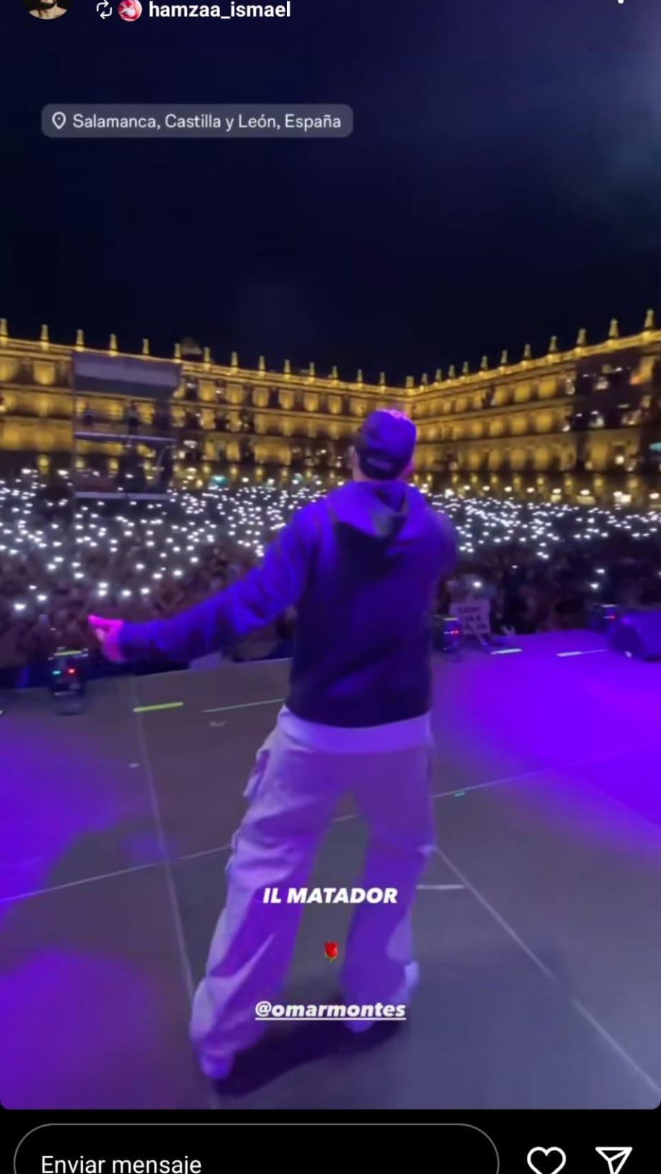 Así estaba la plaza Mayor de Salamanca durante la actuación de Omar Montes