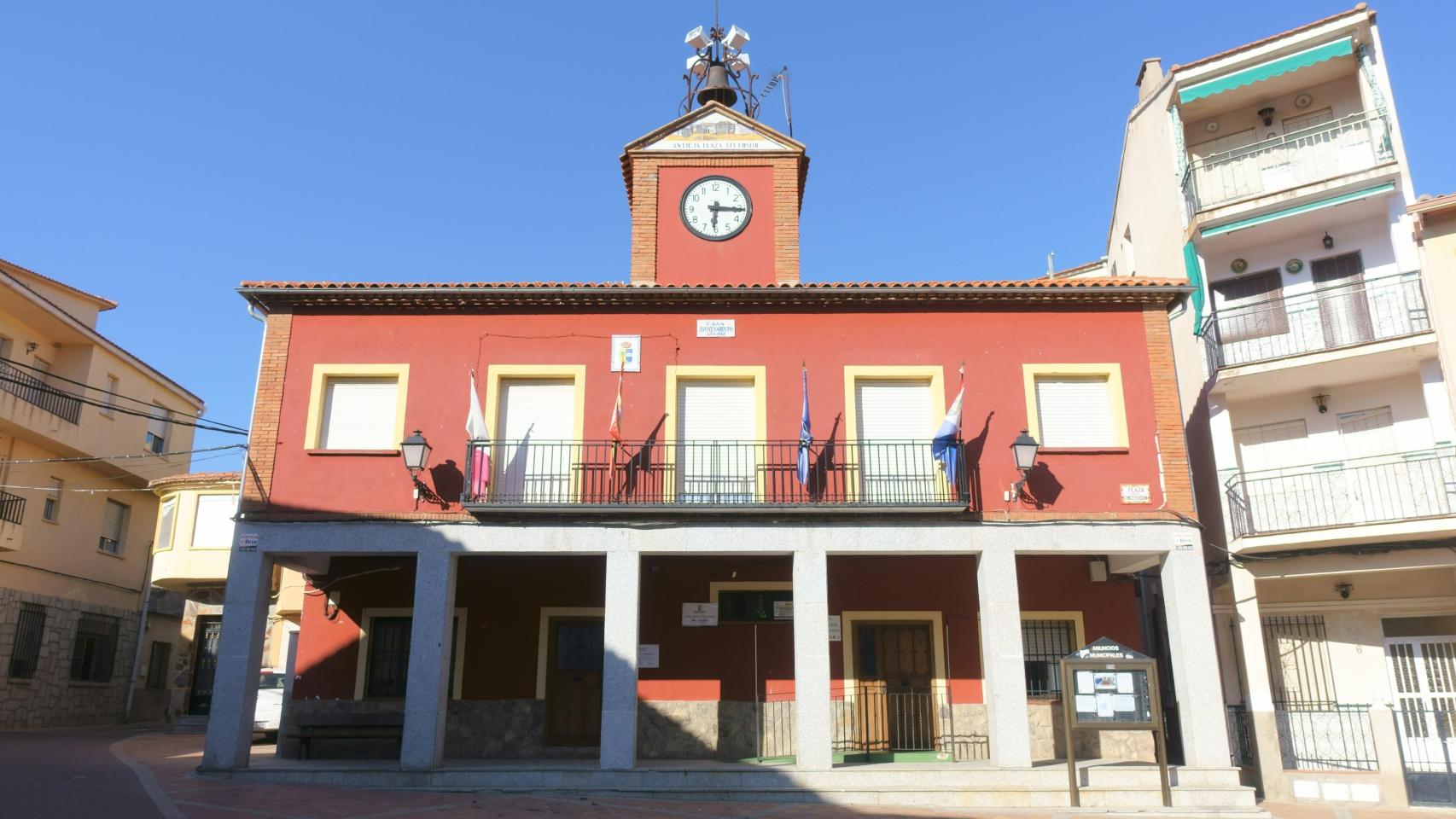 Ayuntamiento de Aldeanueva de San Bartolomé. Foto: Wikipedia