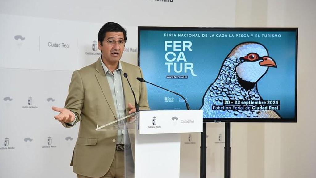 José Manuel Caballero durante la presentación de Fercatur.