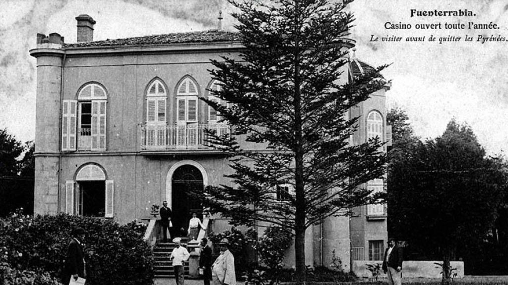 Casino de Zahara en Fuenterrabía en 1910.