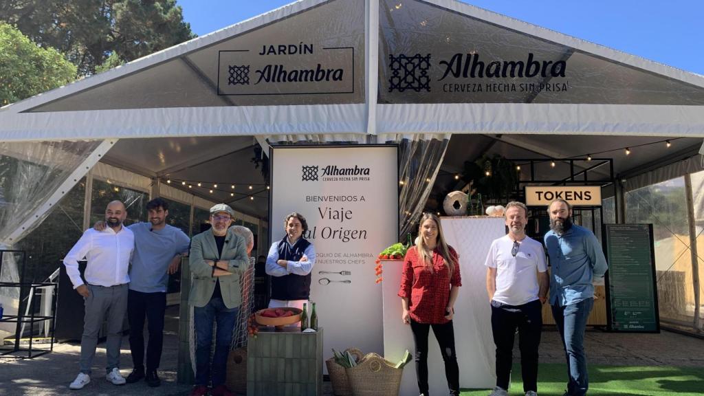 Presentación de Viaje al Origen, coloquio Alhambra sobre gastronomía en A Coruña