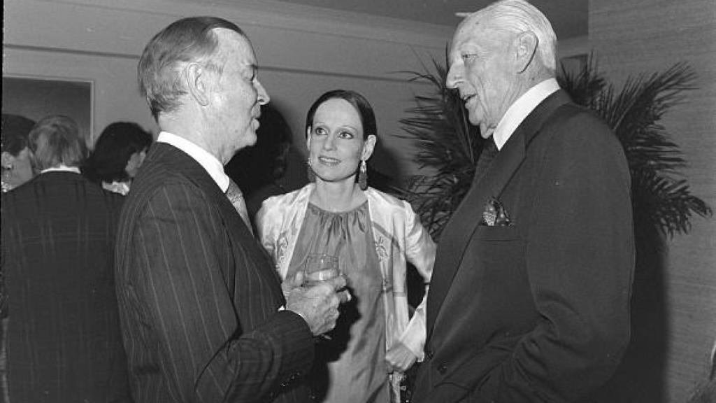 Mary McFadden, en una fiesta celebrada en 1977.