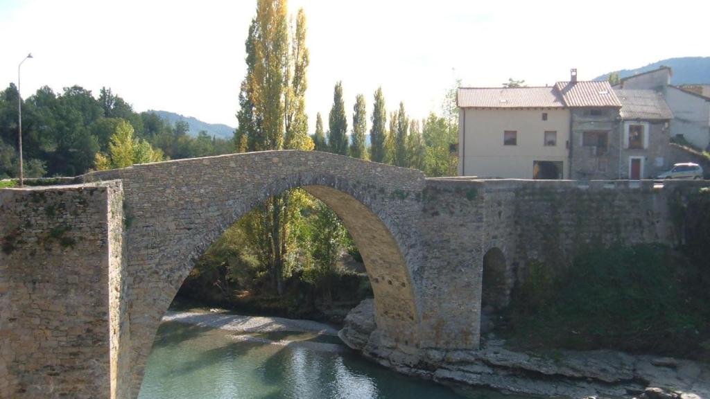 Puente románico de Perarrúa.