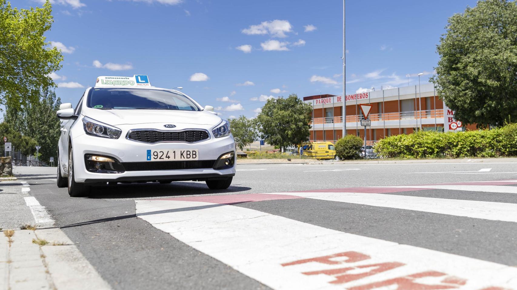 Coche de autoescuela