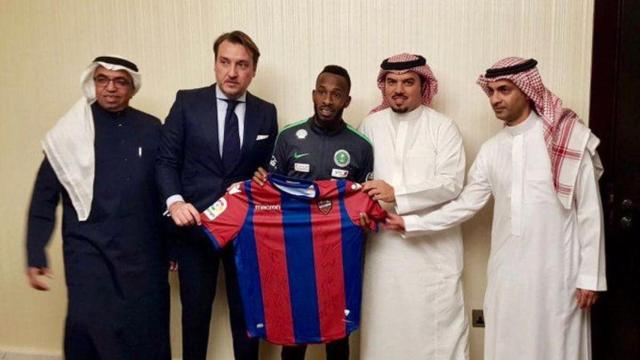 Al-Muwallad, durante su presentación como jugador del Levante.