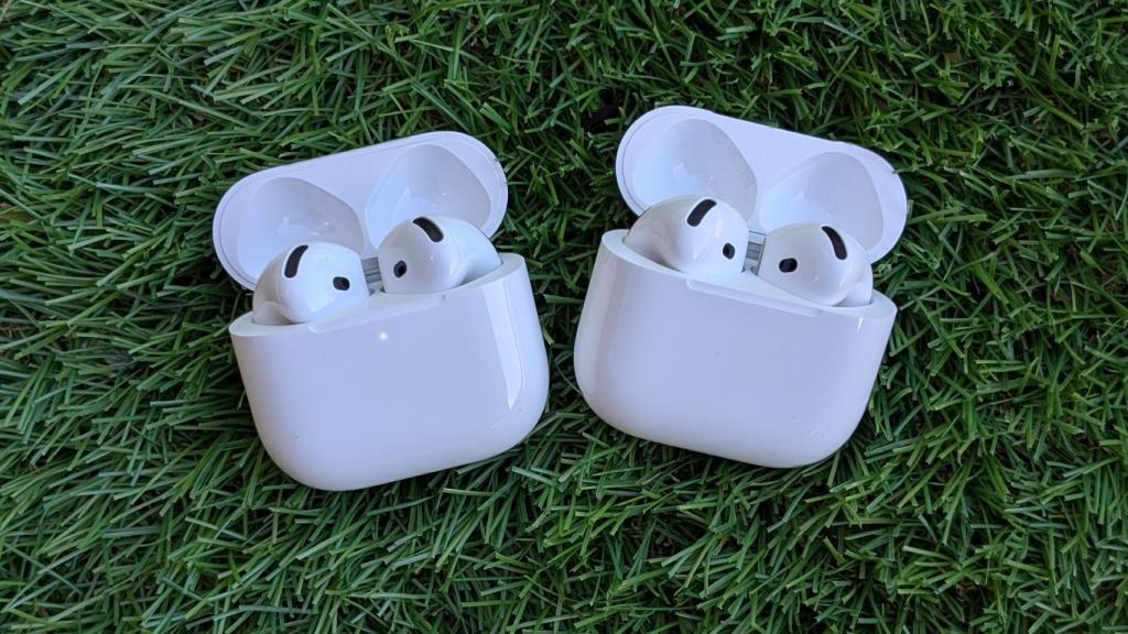 Los dos modelos de AirPods 4