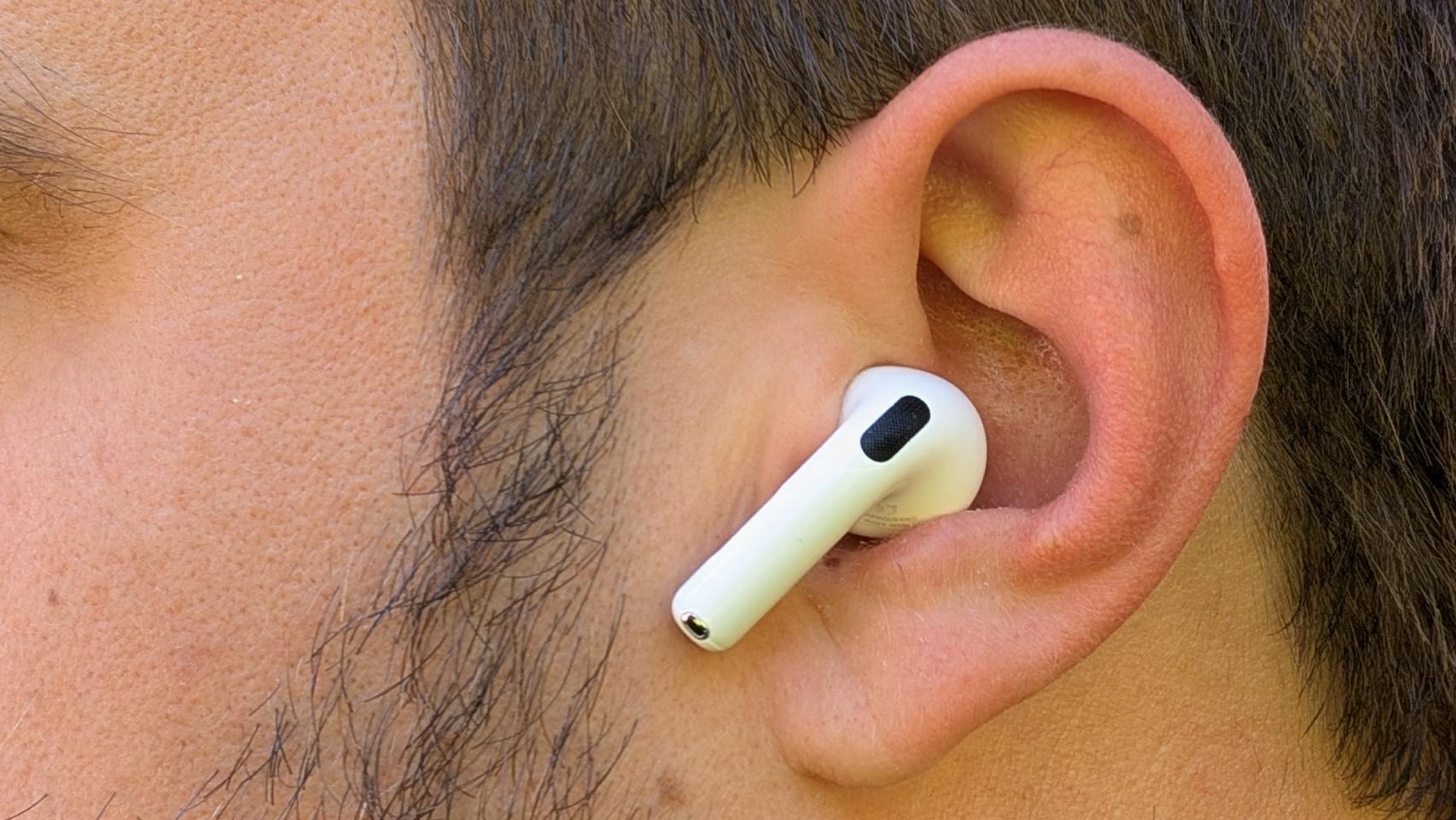 AirPods 4