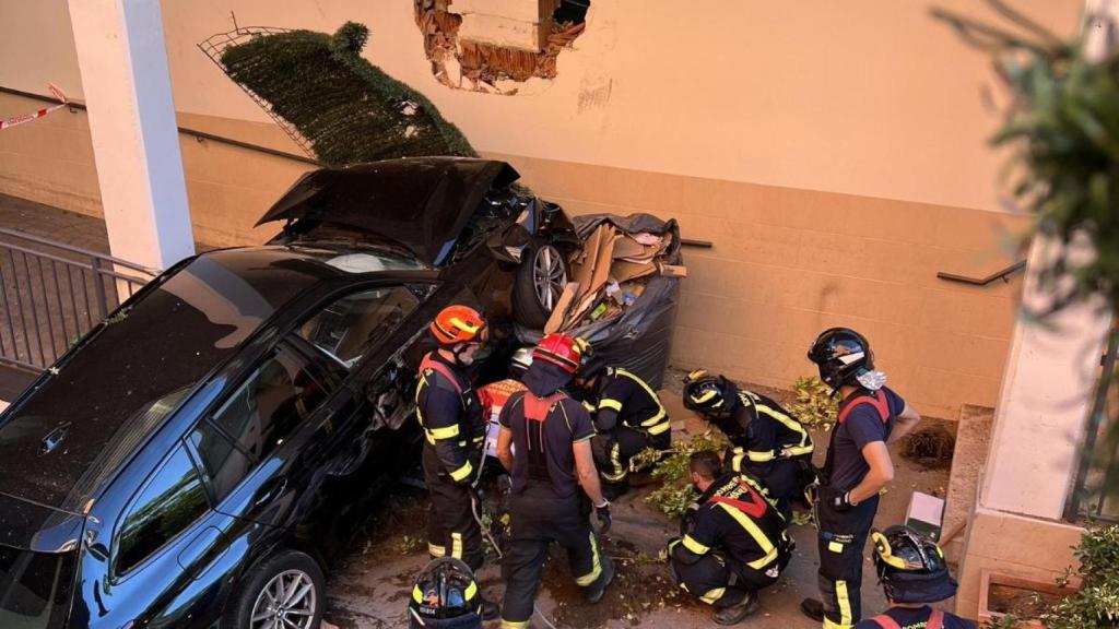 Vehículo siniestrado en San Blas.