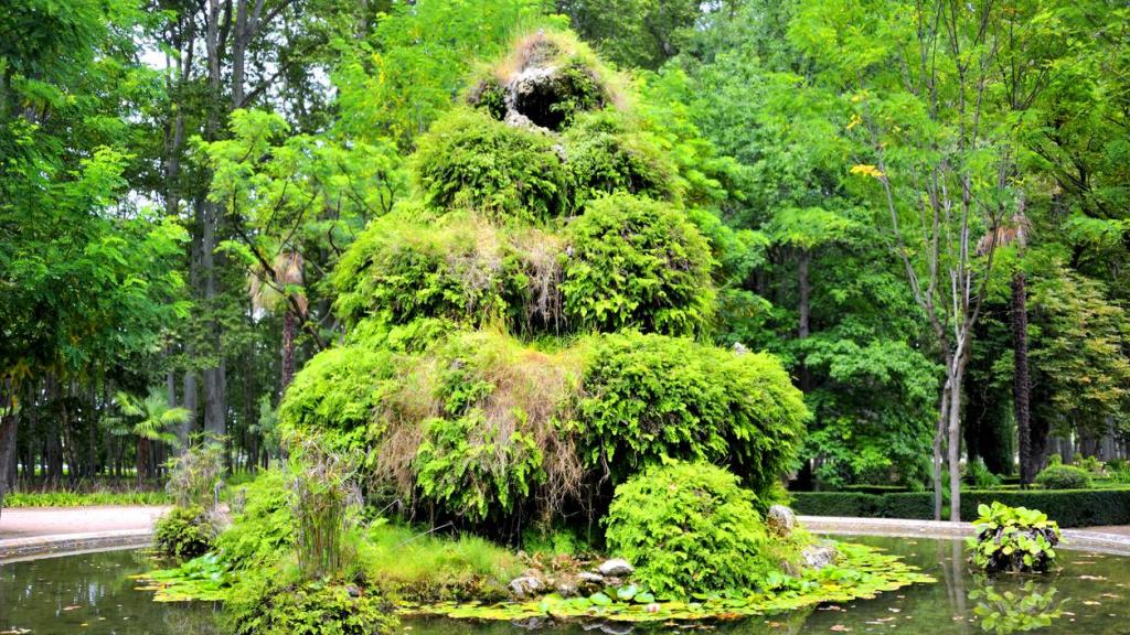 Fuente en el parque de La Devesa, Girona.