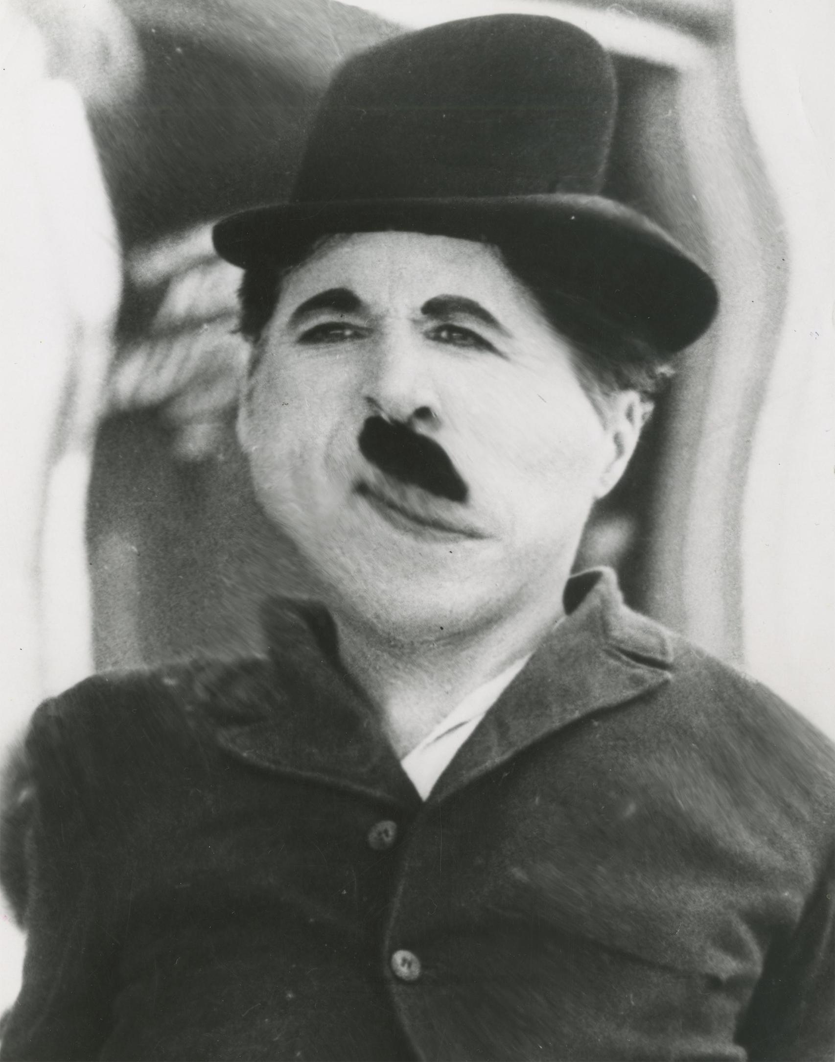 Charles Chaplin, fotografiado por Weegee.