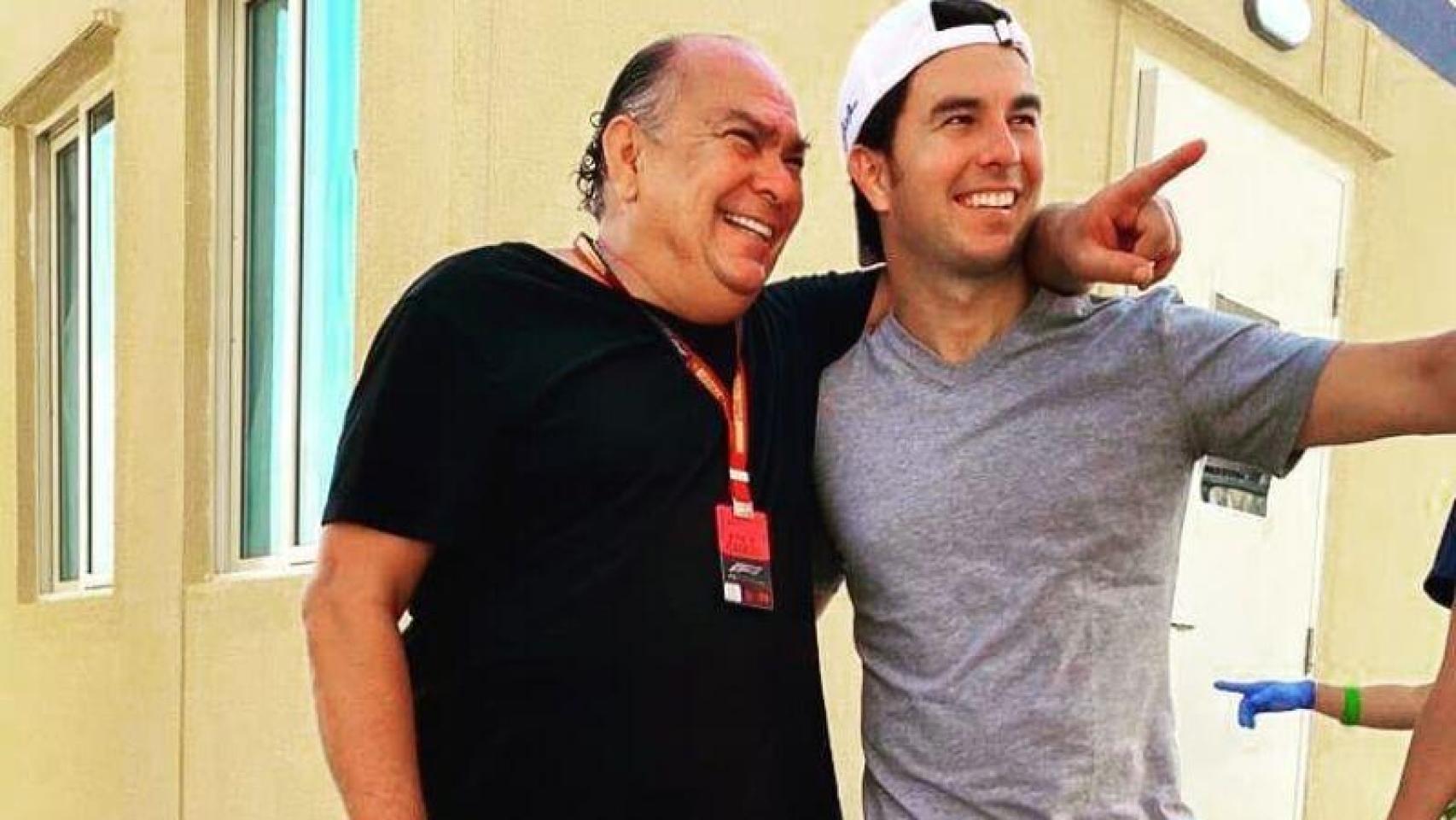 Sergio 'Checo' Pérez, junto a su padre Antonio