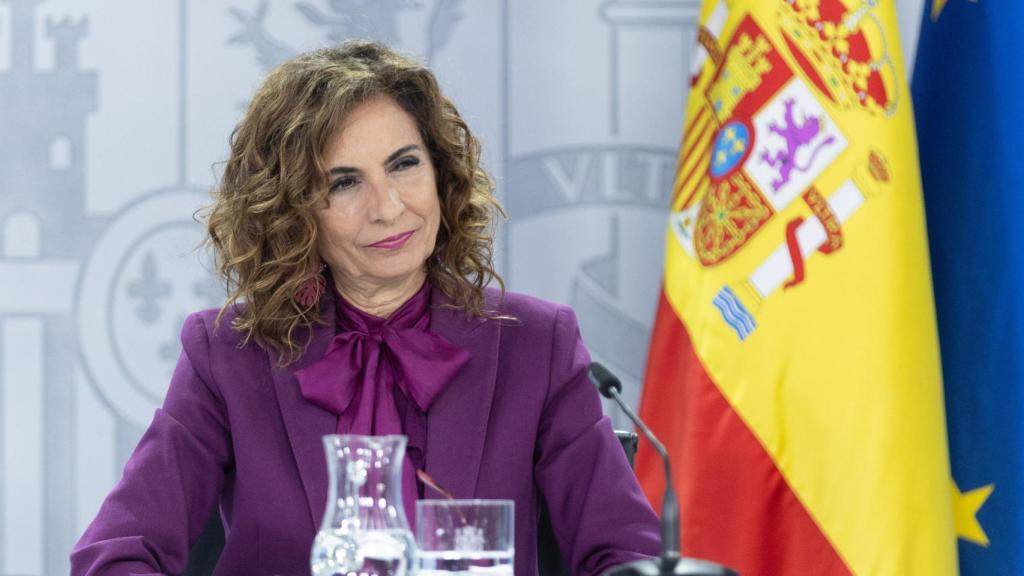 La ministra de Hacienda, María Jesús Montero, durante una rueda de prensa posterior al Consejo de Ministros, en el Palacio de La Moncloa.