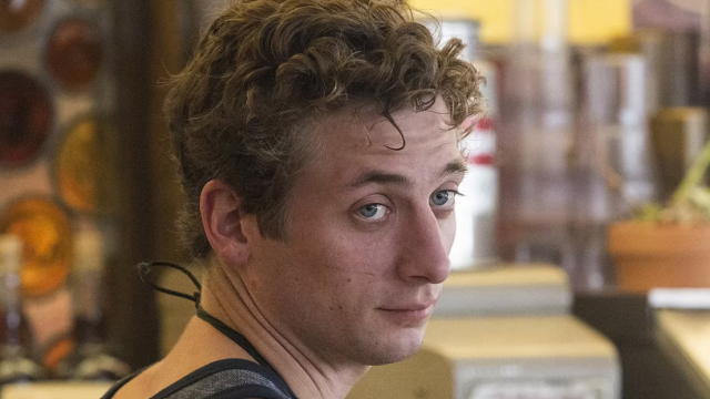 Jeremy Allen White.