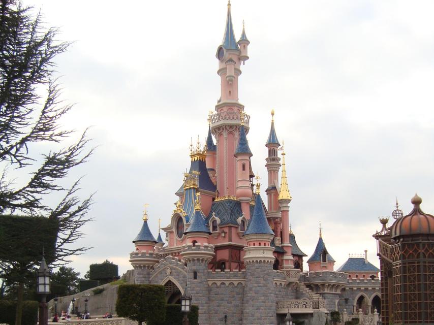 Imagen del castillo de Disneyland Paris