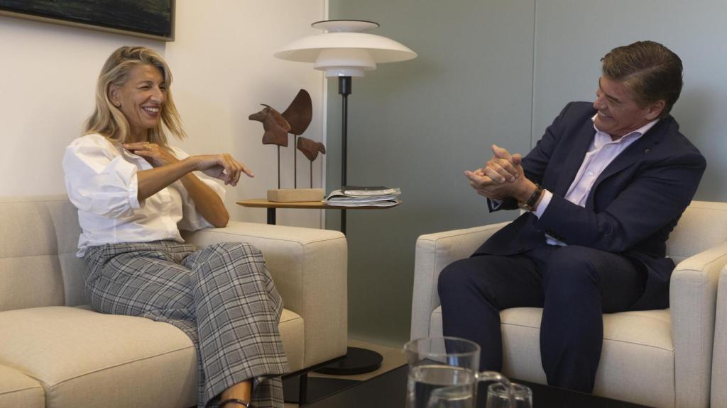 Yolanda Díaz y Antoni Cañete, durante su reunión de este miércoles.