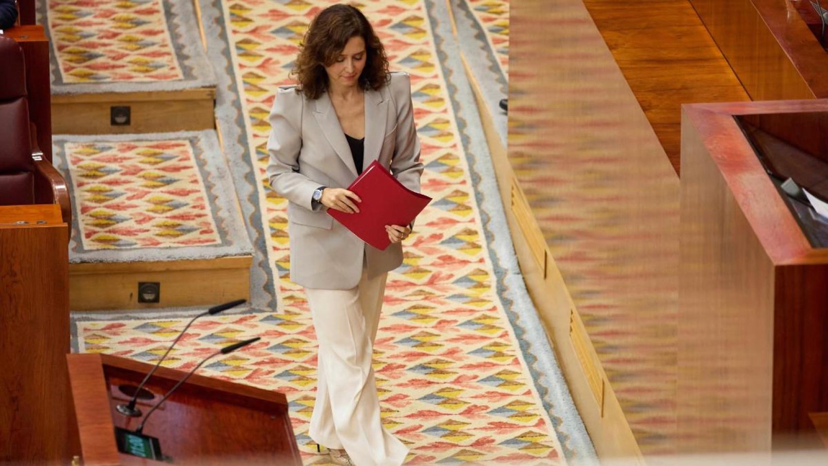 La presidenta de la Comunidad de Madrid, Isabel Díaz Ayuso, en la Asamblea de Madrid.