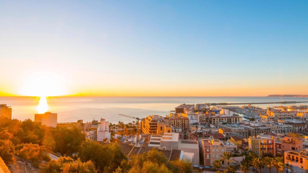 Vistas de la ciudad de Alicante.