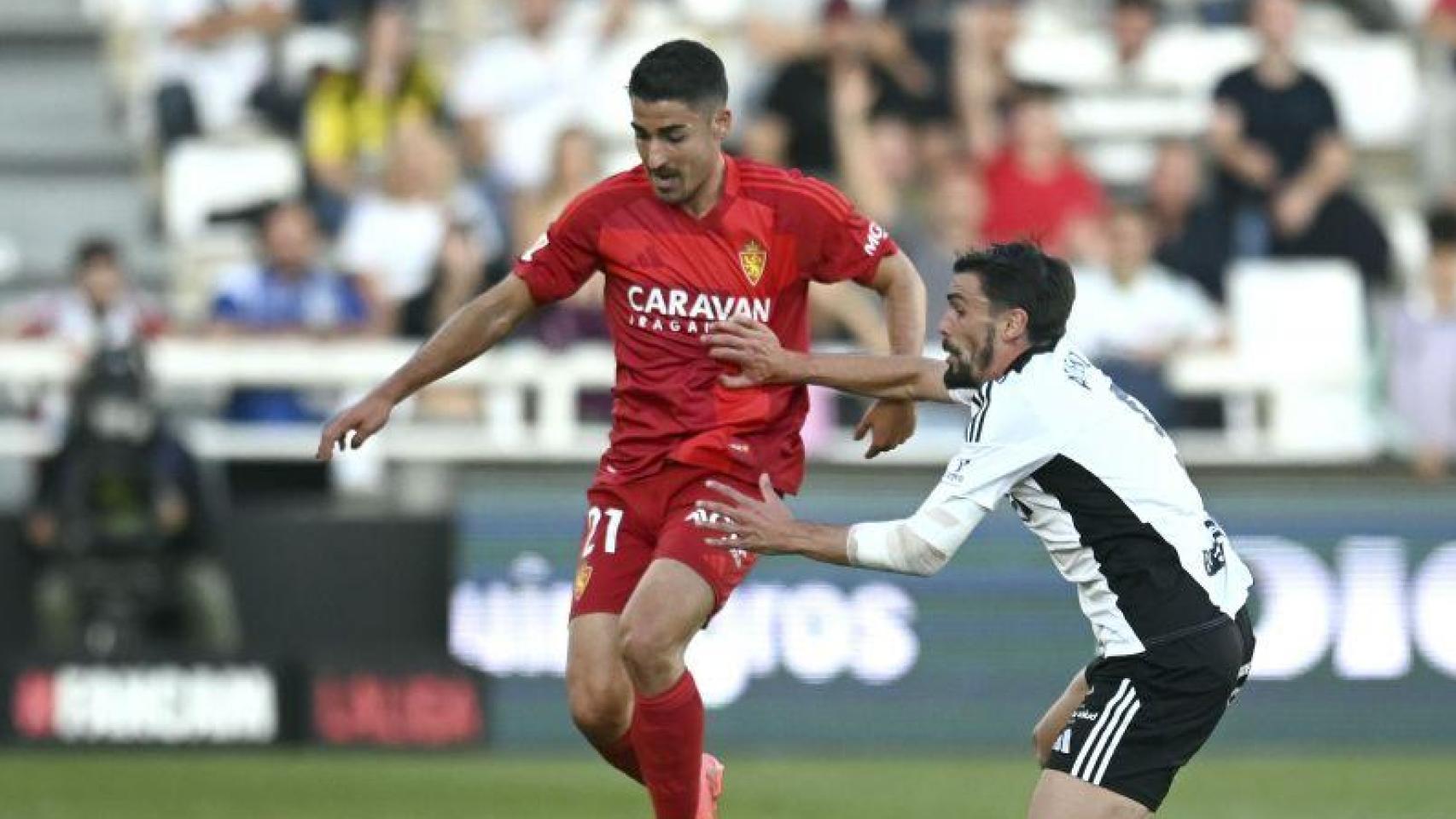 Toni Moya recuerda su larguero en Burgos, apoya a Poussin y espera que La Romareda sea un fortín