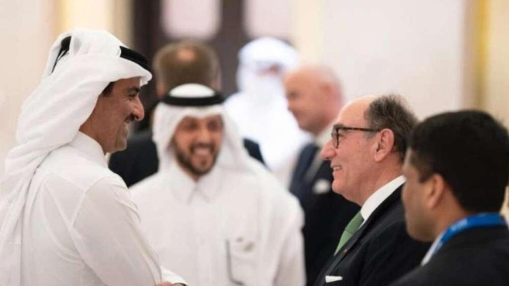 Ignacio Sánchez Galán con el emir de Catar, Tamim bin Hamad Al Thani.