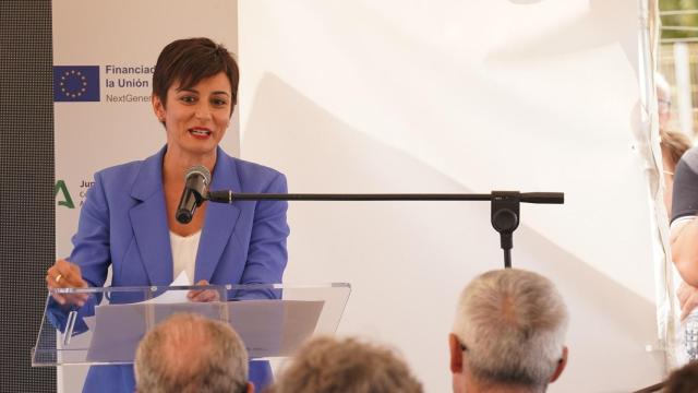 La ministra de Vivienda y Agenda Urbana, Isabel Rodríguez interviene en el acto de colocación de la primera piedra, a 16 de septiembre de 2024, en Málaga.