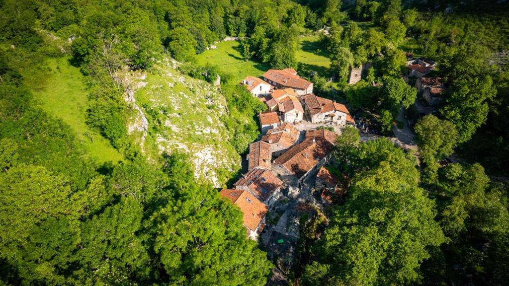 Fotografía aérea de Bulnes, Asturias.